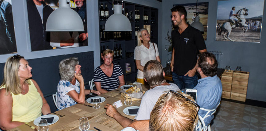 Bocelli wine & Florentine Art
