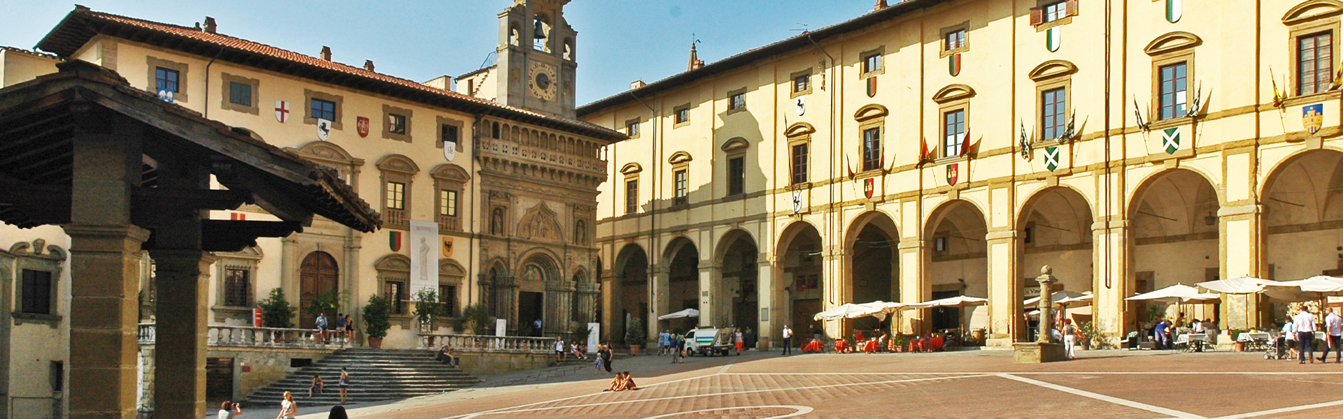 Arezzo-Tours